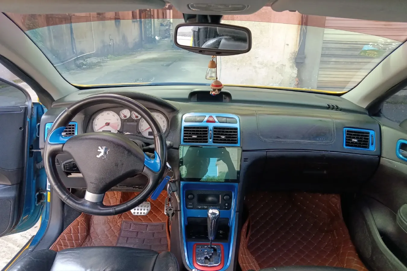 2007 Peugeot 307 2.0L 140HP L4 4AT,autocango,china used car exporter,china ev exporter,chinese used car exporter,chinese used ev exporter