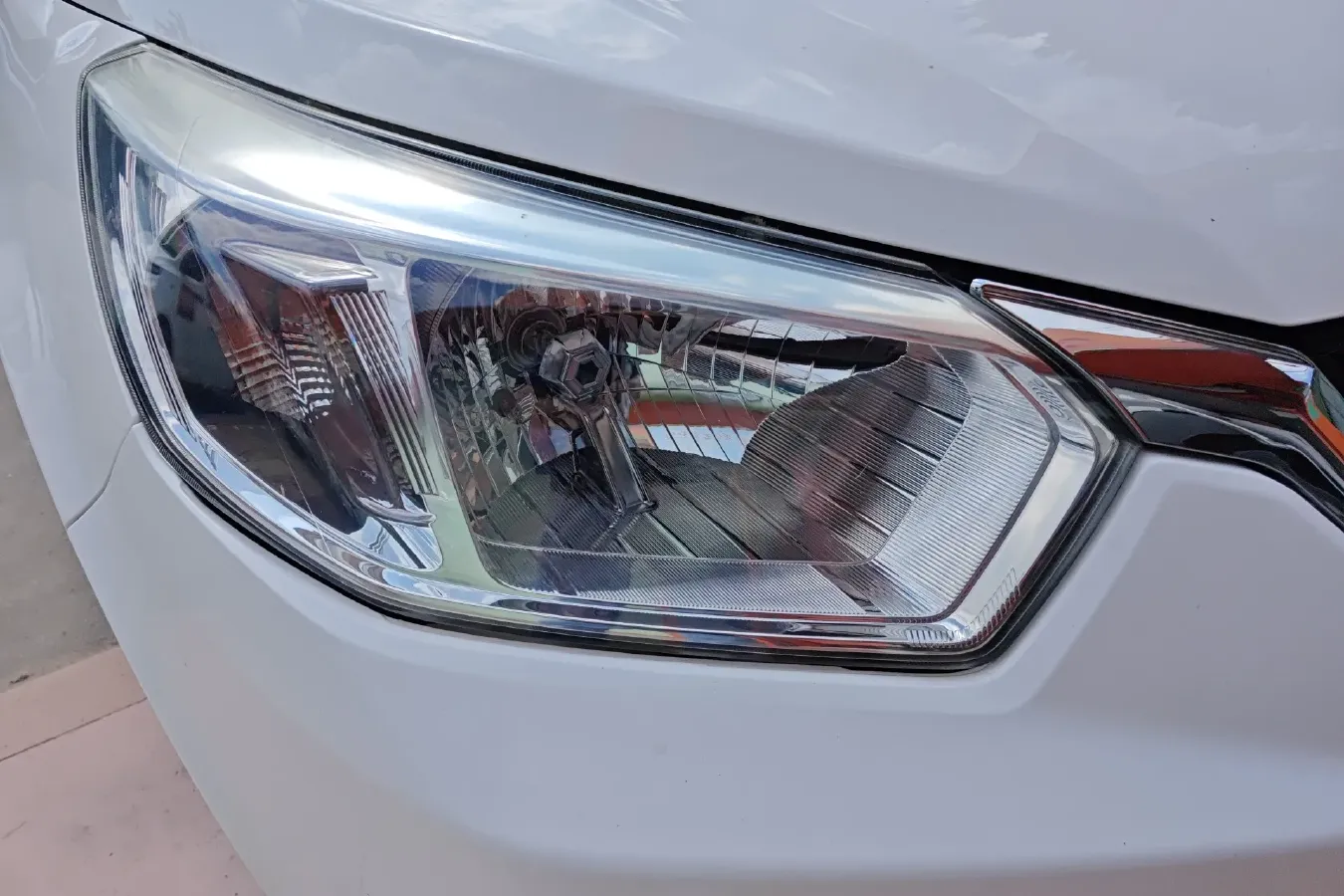 2015 Venucia R50 1.6L 117HP L4 4AT,autocango,china used car exporter,china ev exporter,chinese used car exporter,chinese used ev exporter