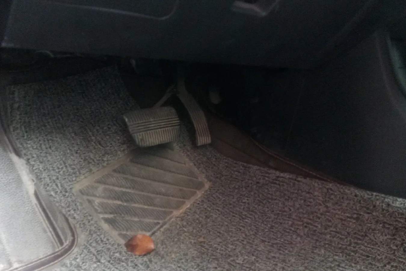 2015 Luxgen 5 1.8T 180HP L4 6AT,autocango,china used car exporter,china ev exporter,chinese used car exporter,chinese used ev exporter