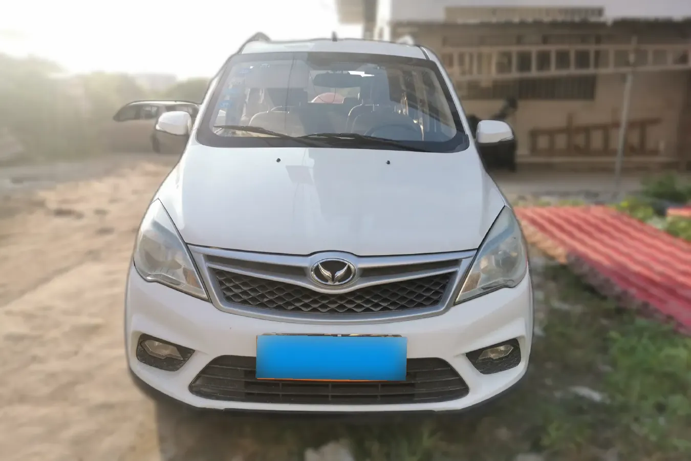 2016 BAIC Hyosow H2 1.5L 106HP L4 5MT,autocango,china used car exporter,china ev exporter,chinese used car exporter,chinese used ev exporter