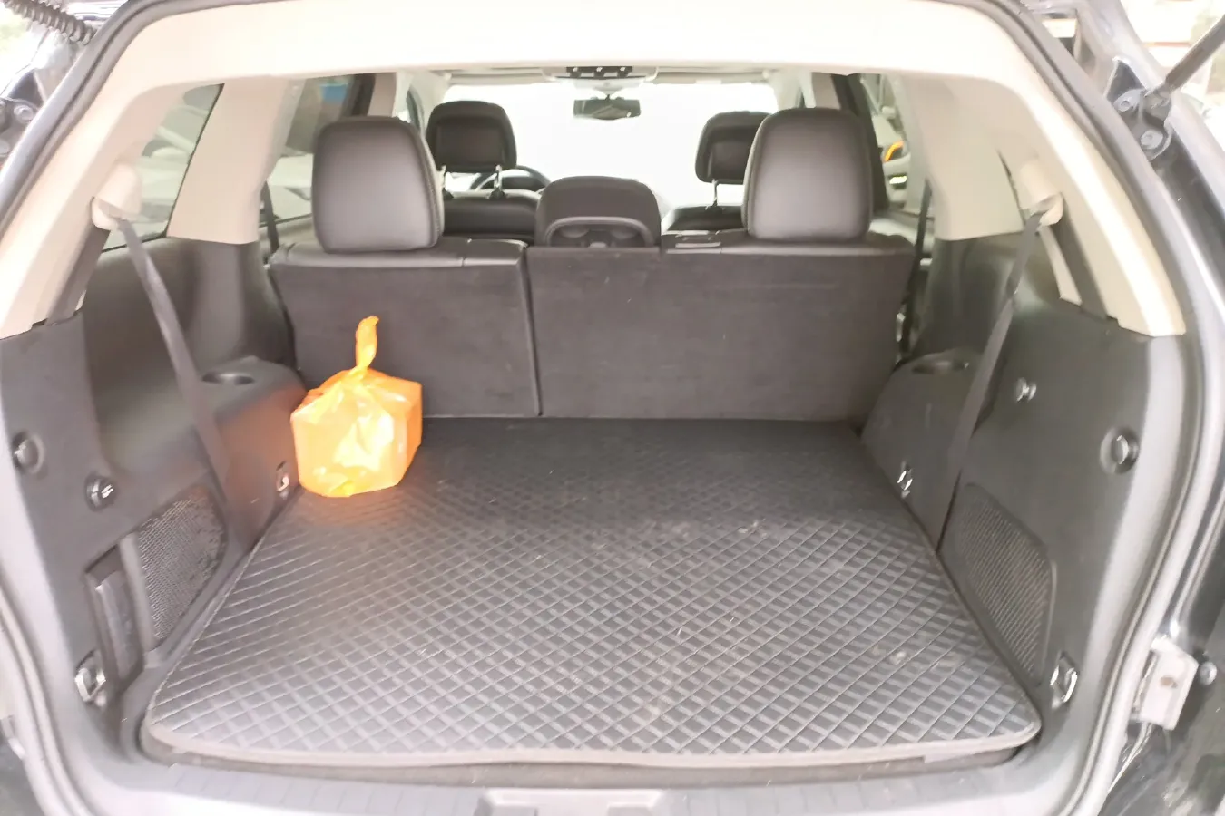 2013 Dodge JCUV 2.4L 170HP L4 6AT,autocango,china used car exporter,china ev exporter,chinese used car exporter,chinese used ev exporter