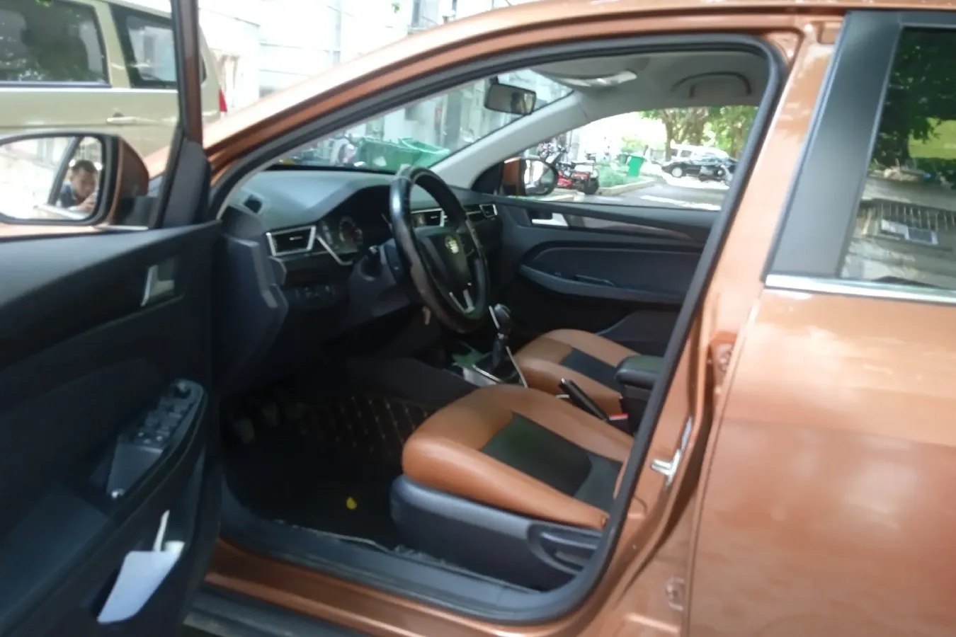 2018 FAW Jumpal CX65 1.5L 113HP L4 5MT,autocango,china used car exporter,china ev exporter,chinese used car exporter,chinese used ev exporter