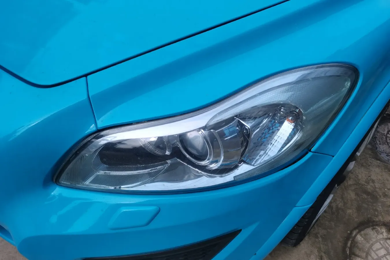 2012 Volvo C30 2.0L 145HP L4 6DCT,autocango,china used car exporter,china ev exporter,chinese used car exporter,chinese used ev exporter