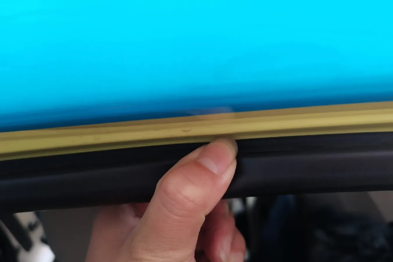 2012 Volvo C30 2.0L 145HP L4 6DCT,autocango,china used car exporter,china ev exporter,chinese used car exporter,chinese used ev exporter