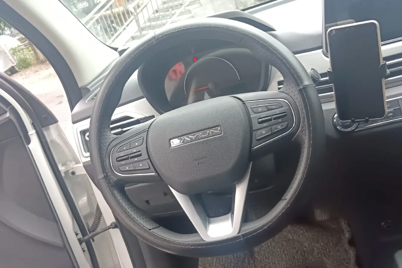 2022 DaYun YueHu BEV 30.66KWH,autocango,china used car exporter,china ev exporter,chinese used car exporter,chinese used ev exporter