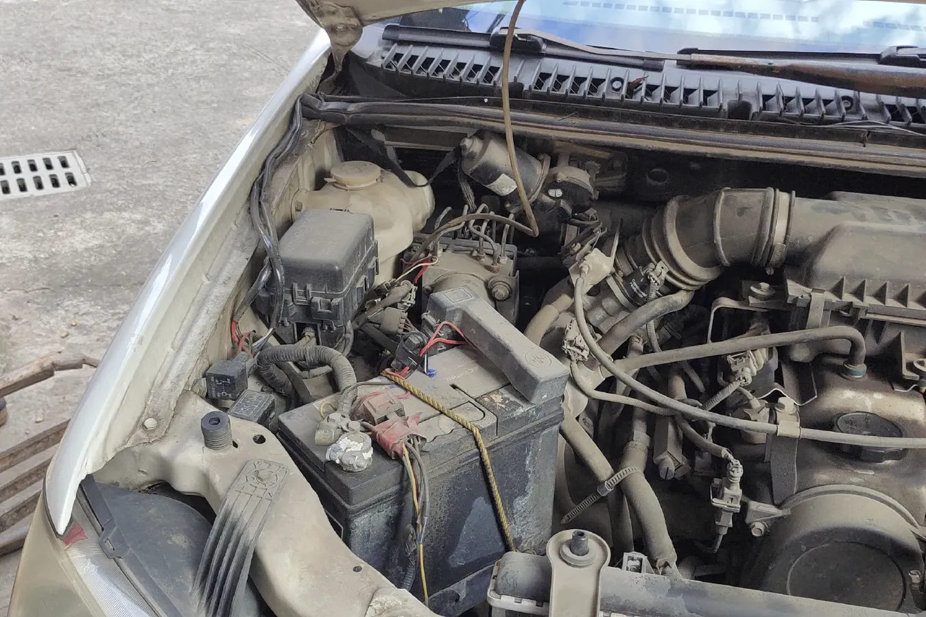 2010 Zotye 5008 1.3L 93HP L4 5MT,autocango,china used car exporter,china ev exporter,chinese used car exporter,chinese used ev exporter