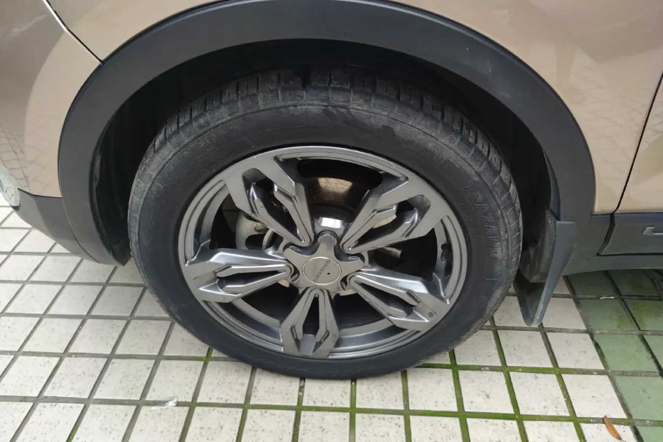 2017 Leopaard CS9 1.5L 113HP L4 CVT,autocango,china used car exporter,china ev exporter,chinese used car exporter,chinese used ev exporter