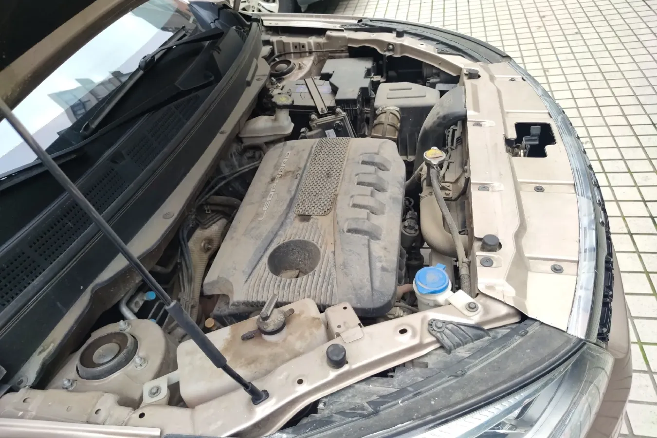 2017 Leopaard CS9 1.5L 113HP L4 CVT,autocango,china used car exporter,china ev exporter,chinese used car exporter,chinese used ev exporter