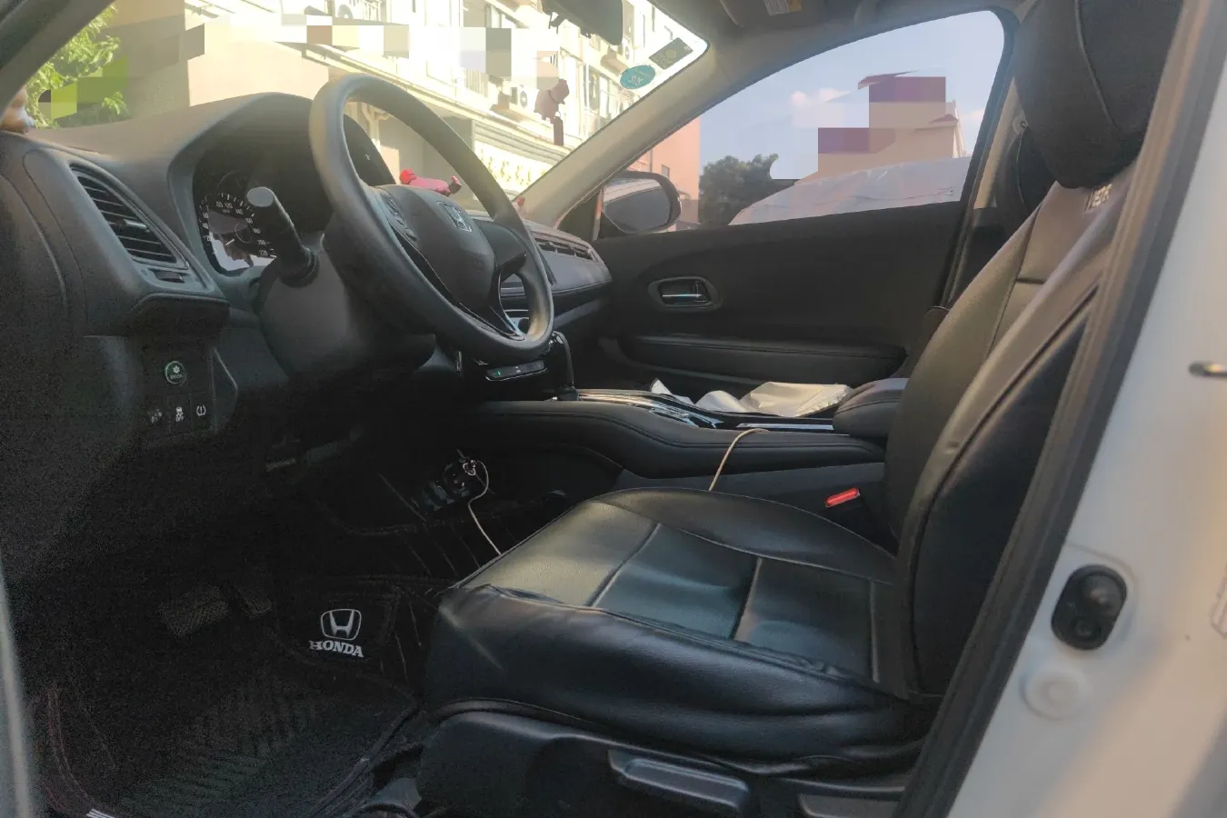 2020 Honda Vezel 1.5L 131HP L4 CVT,autocango,china used car exporter,china ev exporter,chinese used car exporter,chinese used ev exporter