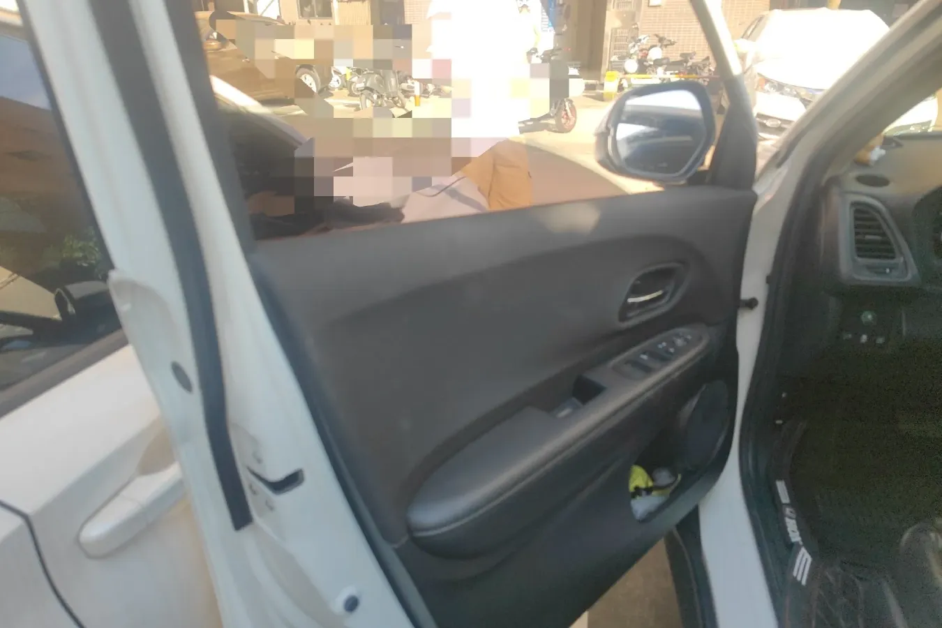 2020 Honda Vezel 1.5L 131HP L4 CVT,autocango,china used car exporter,china ev exporter,chinese used car exporter,chinese used ev exporter