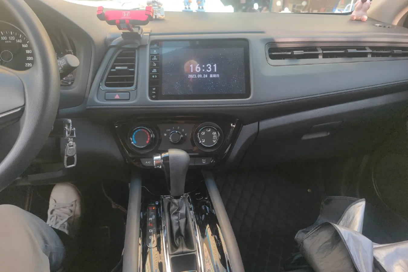 2020 Honda Vezel 1.5L 131HP L4 CVT,autocango,china used car exporter,china ev exporter,chinese used car exporter,chinese used ev exporter