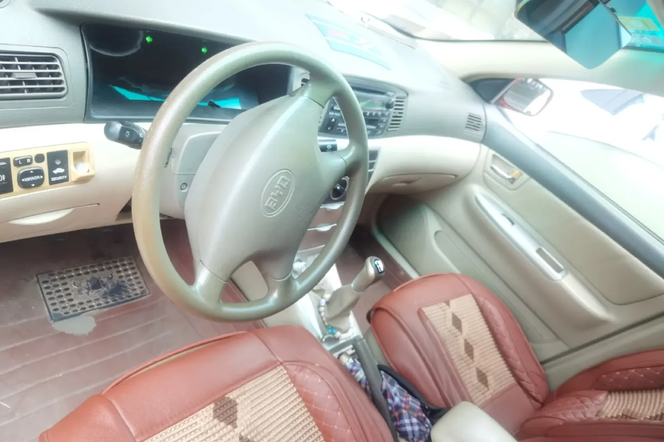 2009 BYD F3R 1.5L 102HP L4 5MT,autocango,china used car exporter,china ev exporter,chinese used car exporter,chinese used ev exporter