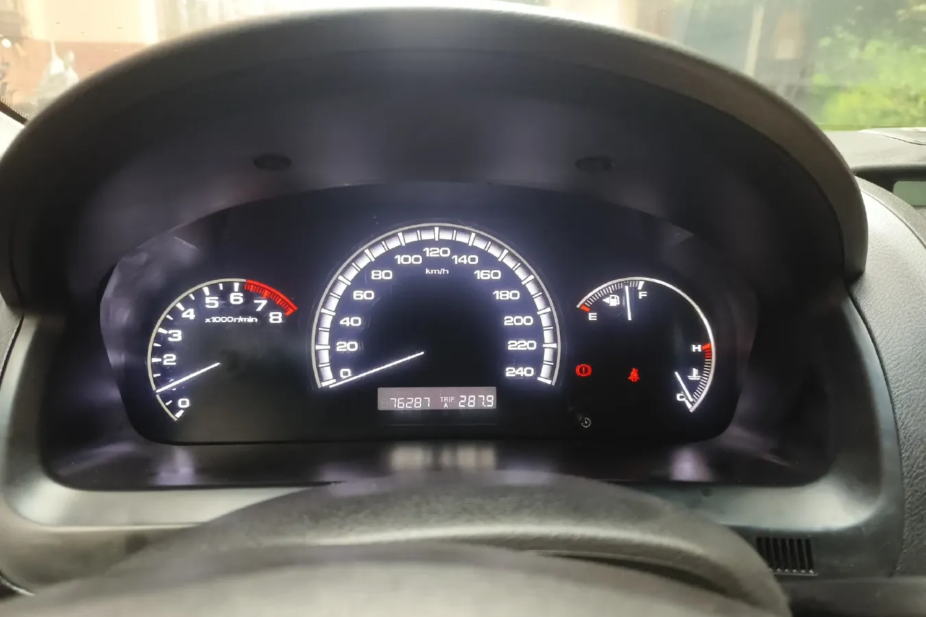 2011 BYD F6 1.8L 122HP L4 5MT,autocango,china used car exporter,china ev exporter,chinese used car exporter,chinese used ev exporter