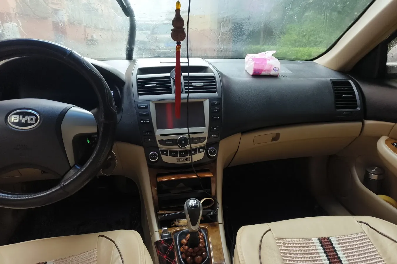 2011 BYD F6 1.8L 122HP L4 5MT,autocango,china used car exporter,china ev exporter,chinese used car exporter,chinese used ev exporter