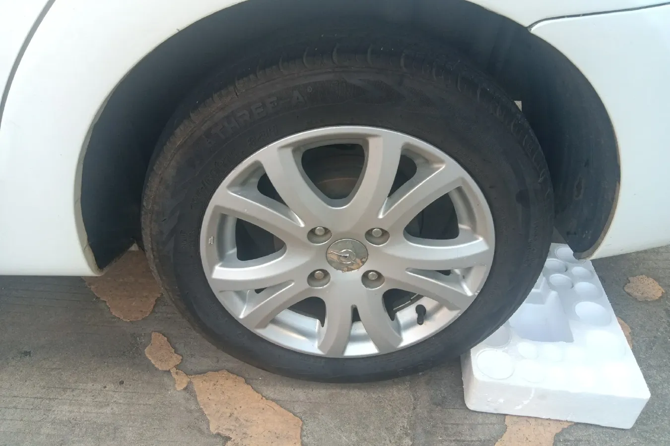 2013 HaiMa M3 1.5L 112HP L4 5MT,autocango,china used car exporter,china ev exporter,chinese used car exporter,chinese used ev exporter