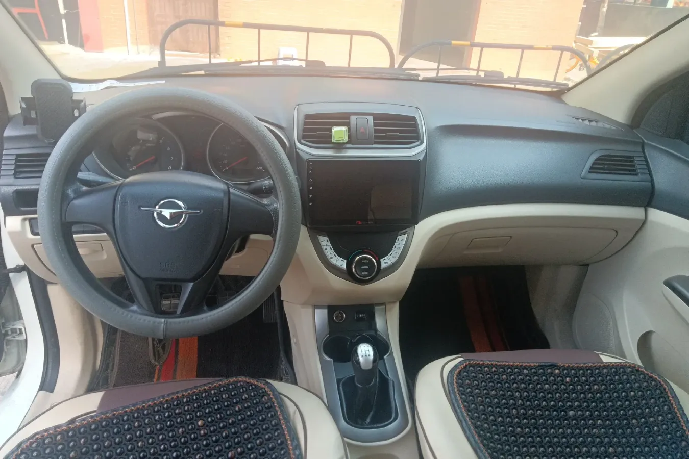 2013 HaiMa M3 1.5L 112HP L4 5MT,autocango,china used car exporter,china ev exporter,chinese used car exporter,chinese used ev exporter