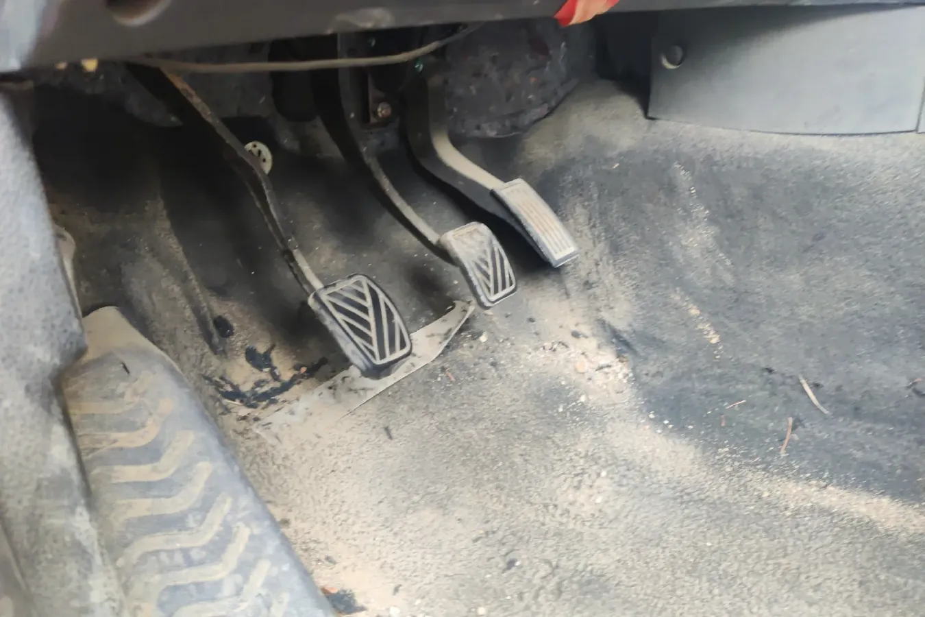 2016 BAIC Hyosow H2 1.5L 106HP L4 5MT,autocango,china used car exporter,china ev exporter,chinese used car exporter,chinese used ev exporter