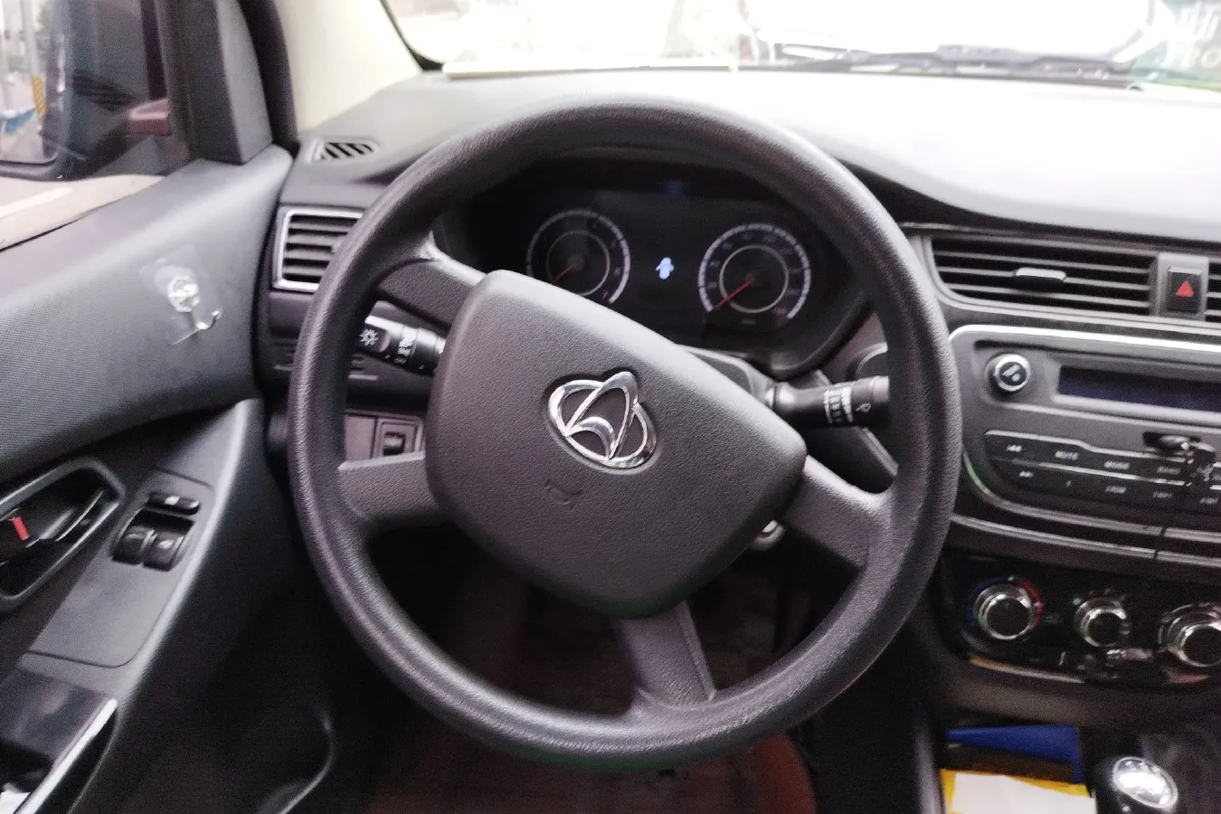 2019 ChangAn Kaicene Honor S 1.5L 107HP L4 5MT,autocango,china used car exporter,china ev exporter,chinese used car exporter,chinese used ev exporter