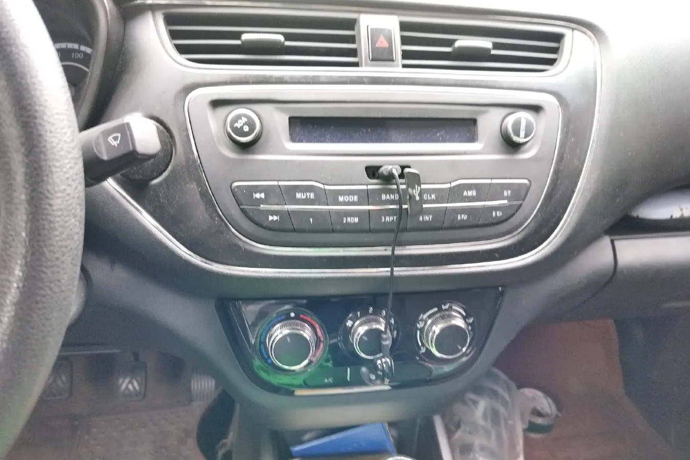 2019 ChangAn Kaicene Honor S 1.5L 107HP L4 5MT,autocango,china used car exporter,china ev exporter,chinese used car exporter,chinese used ev exporter