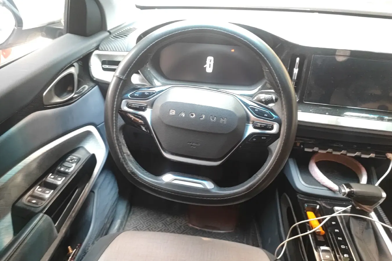 2019 BaoJun RM-5 1.5T 147HP L4 CVT,autocango,china used car exporter,china ev exporter,chinese used car exporter,chinese used ev exporter