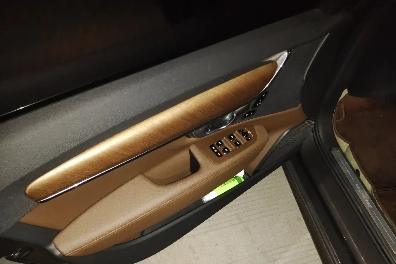 2021 Volvo S90 2.0T 303HP L4 8AT PHEV 11.6KWH,autocango,china used car exporter,china ev exporter,chinese used car exporter,chinese used ev exporter