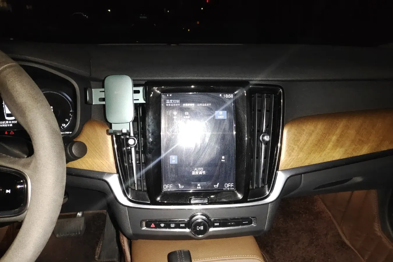 2021 Volvo S90 2.0T 303HP L4 8AT PHEV 11.6KWH,autocango,china used car exporter,china ev exporter,chinese used car exporter,chinese used ev exporter