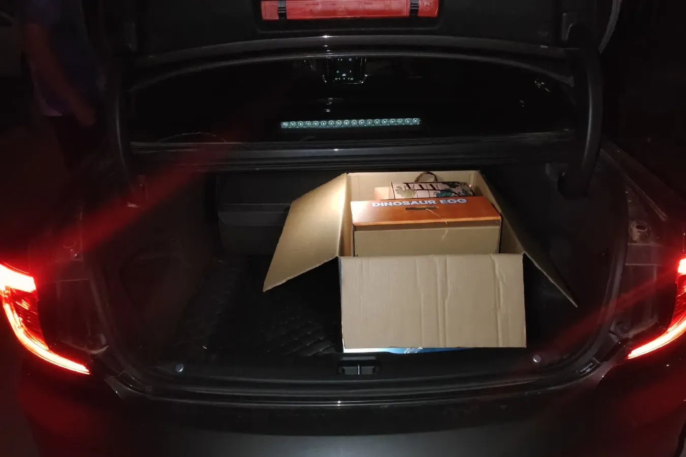 2021 Volvo S90 2.0T 303HP L4 8AT PHEV 11.6KWH,autocango,china used car exporter,china ev exporter,chinese used car exporter,chinese used ev exporter