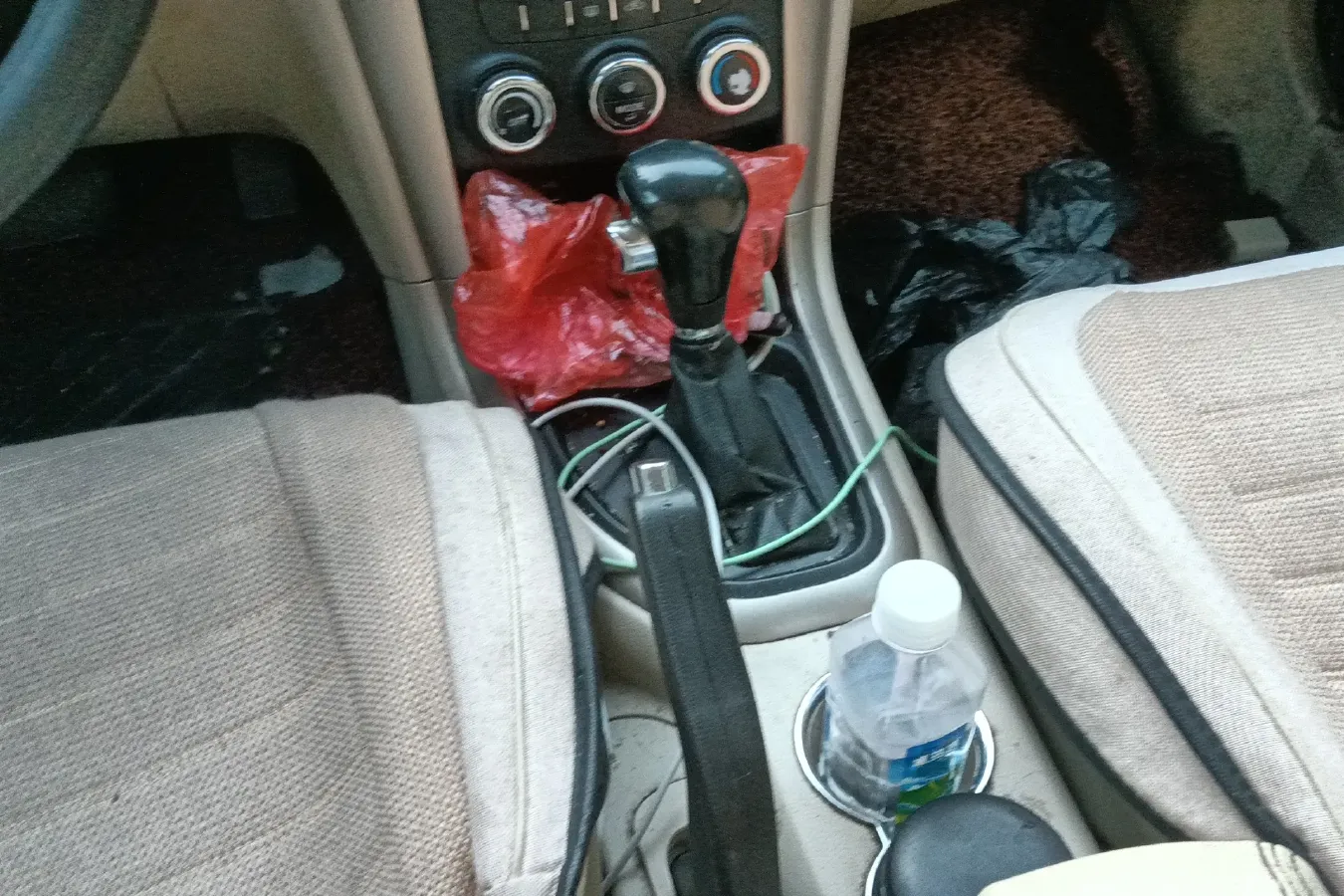 2013 HaiMa S7 2.0L 150HP L4 5AT,autocango,china used car exporter,china ev exporter,chinese used car exporter,chinese used ev exporter