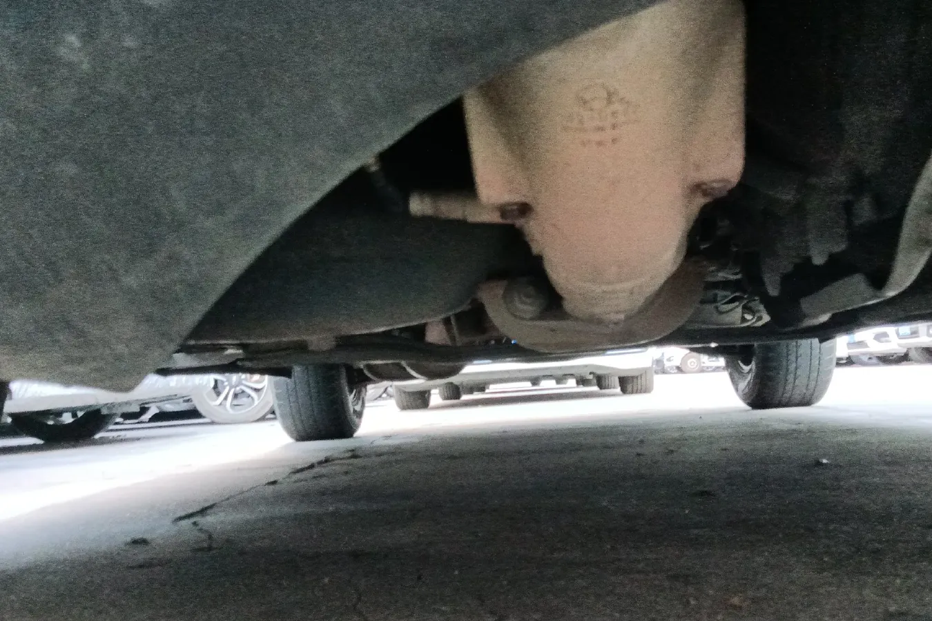 2013 HaiMa S7 2.0L 150HP L4 5AT,autocango,china used car exporter,china ev exporter,chinese used car exporter,chinese used ev exporter