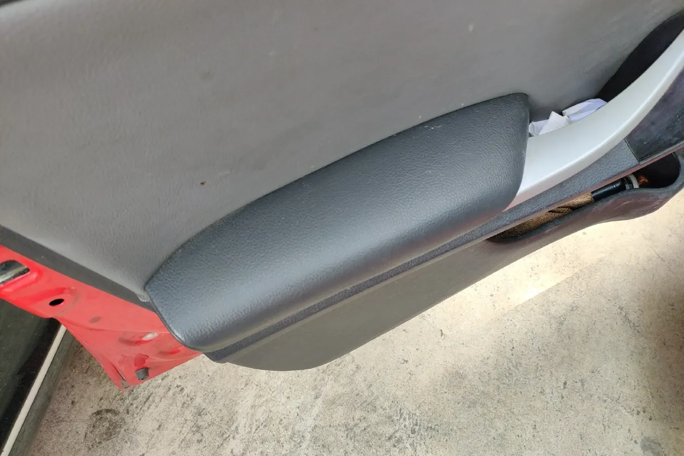 2014 Zotye Z300 1.5L 113HP L4 5MT,autocango,china used car exporter,china ev exporter,chinese used car exporter,chinese used ev exporter