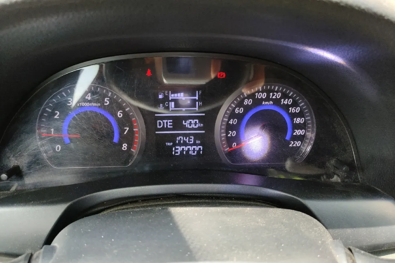 2014 Zotye Z300 1.5L 113HP L4 5MT,autocango,china used car exporter,china ev exporter,chinese used car exporter,chinese used ev exporter