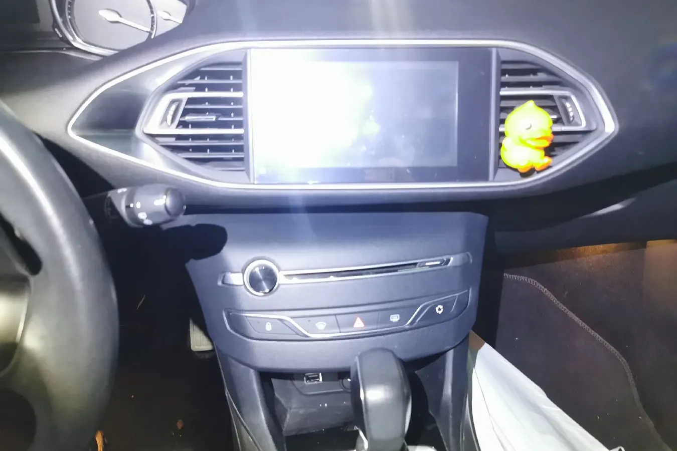 2015 Peugeot 308S 1.6T 167HP L4 6AT,autocango,china used car exporter,china ev exporter,chinese used car exporter,chinese used ev exporter