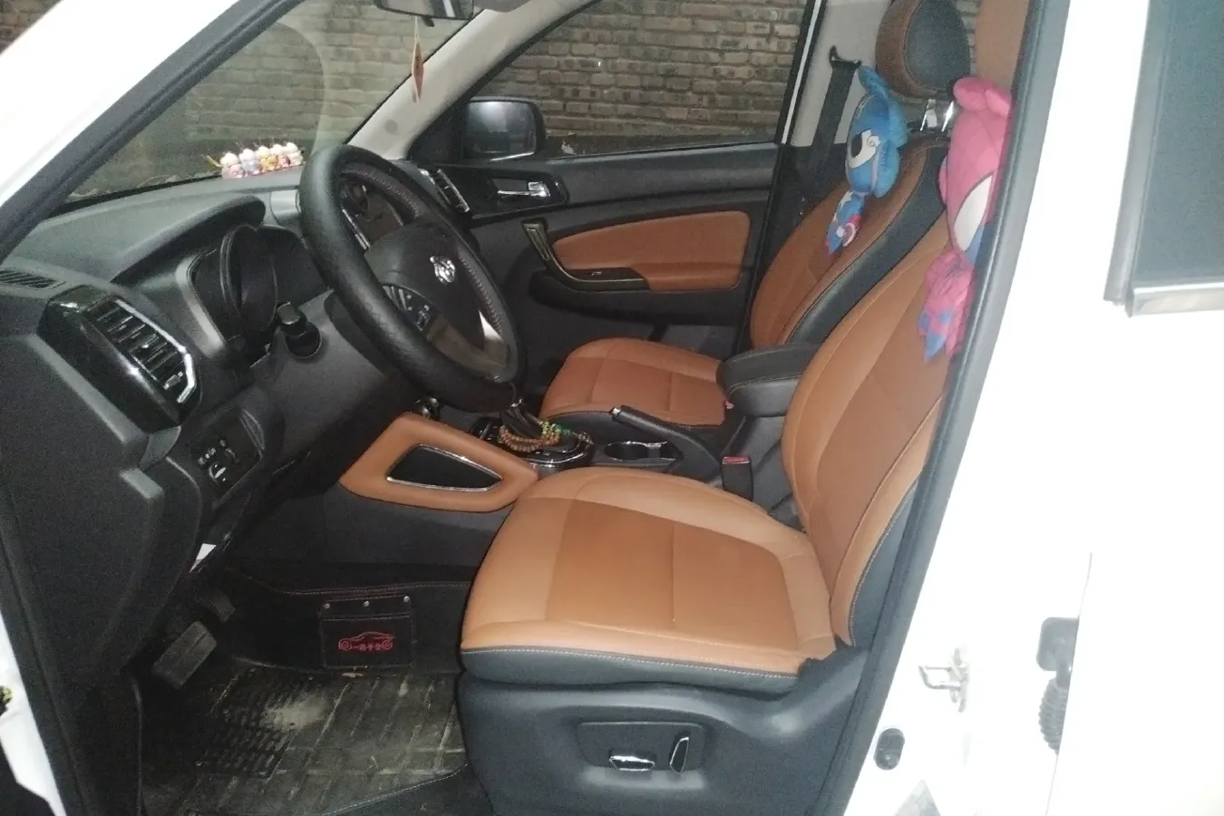 2017 ChangAn Oshan CX70 1.5T 150HP L4 6AT,autocango,china used car exporter,china ev exporter,chinese used car exporter,chinese used ev exporter