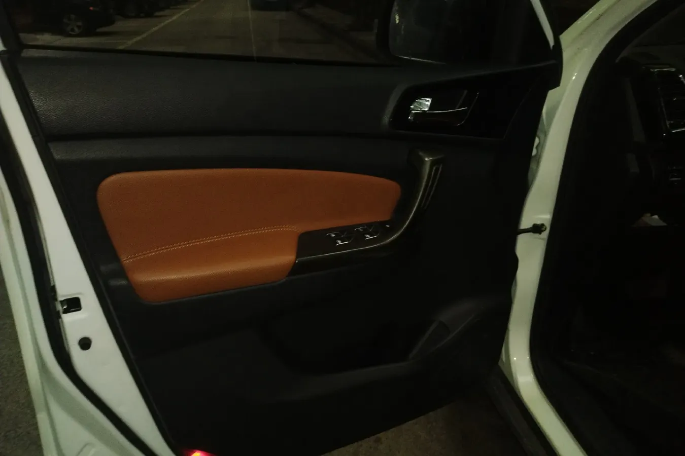 2017 ChangAn Oshan CX70 1.5T 150HP L4 6AT,autocango,china used car exporter,china ev exporter,chinese used car exporter,chinese used ev exporter