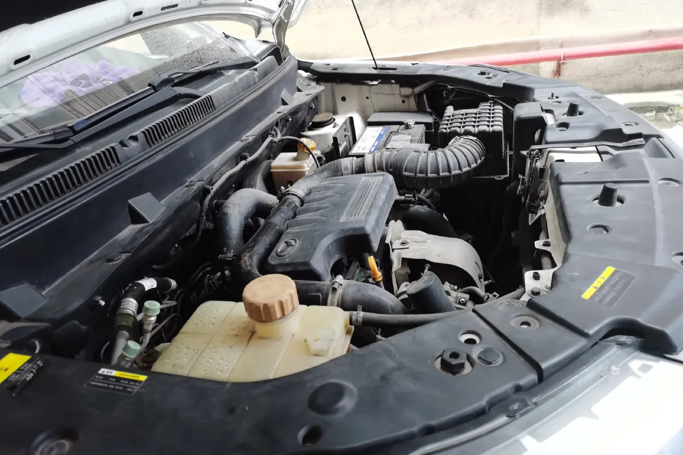 2017 BAIC Hyosow S5 1.3T 133HP L4 5MT,autocango,china used car exporter,china ev exporter,chinese used car exporter,chinese used ev exporter