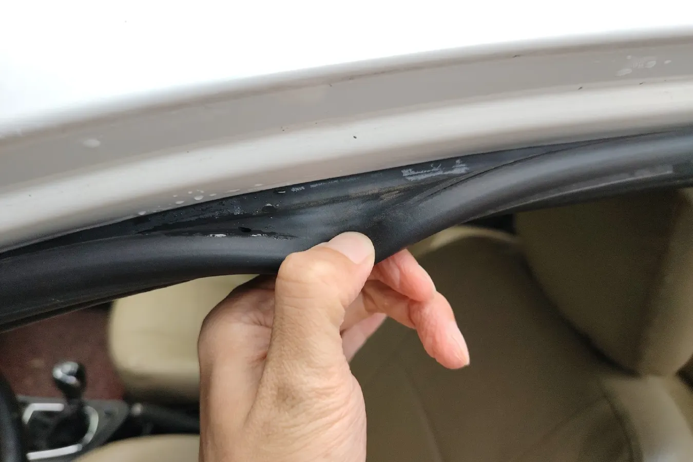 2012 DongFeng Aeolus H30 1.6L 106HP L4 5MT,autocango,china used car exporter,china ev exporter,chinese used car exporter,chinese used ev exporter