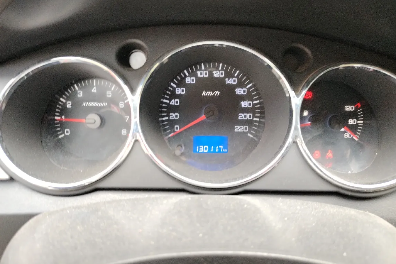 2012 DongFeng Aeolus H30 1.6L 106HP L4 5MT,autocango,china used car exporter,china ev exporter,chinese used car exporter,chinese used ev exporter