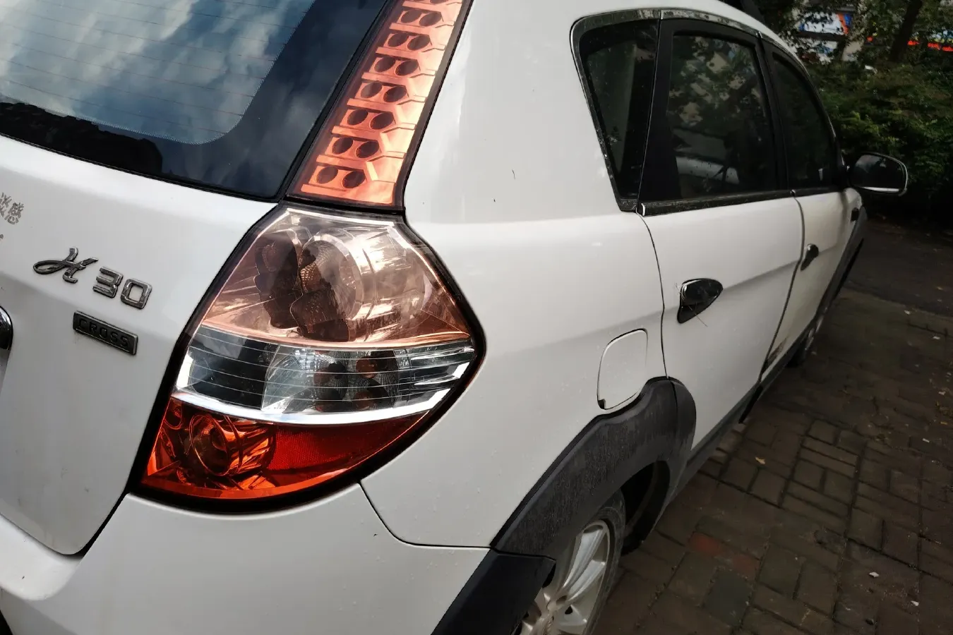 2012 DongFeng Aeolus H30 1.6L 106HP L4 5MT,autocango,china used car exporter,china ev exporter,chinese used car exporter,chinese used ev exporter