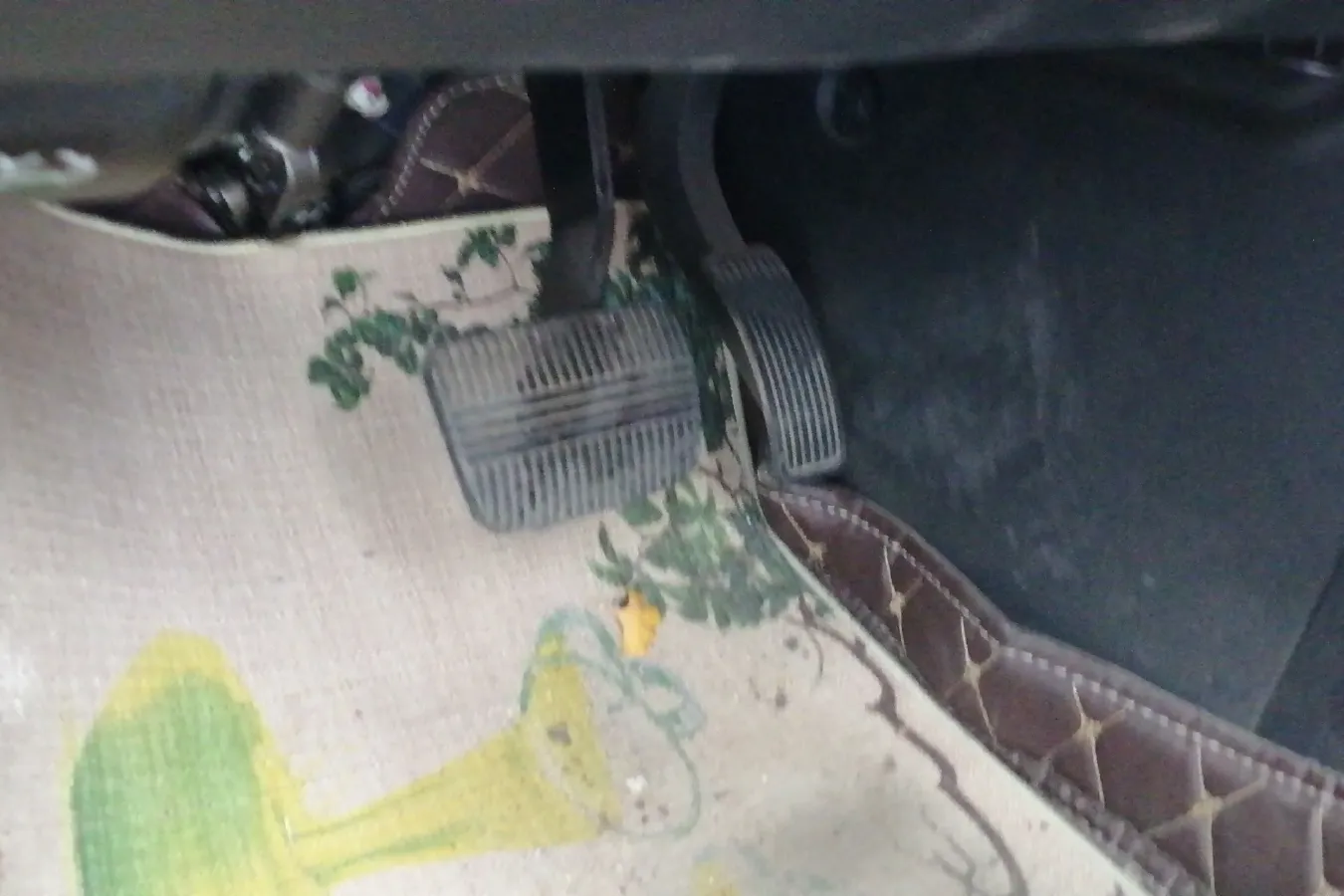 2017 Luxgen U5 SUV 1.6L 124HP L4 CVT,autocango,china used car exporter,china ev exporter,chinese used car exporter,chinese used ev exporter