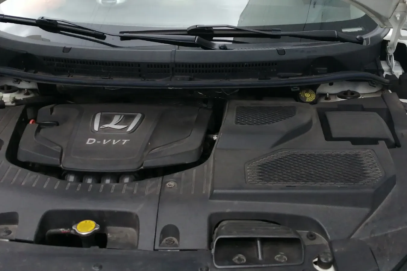 2017 Luxgen U5 SUV 1.6L 124HP L4 CVT,autocango,china used car exporter,china ev exporter,chinese used car exporter,chinese used ev exporter