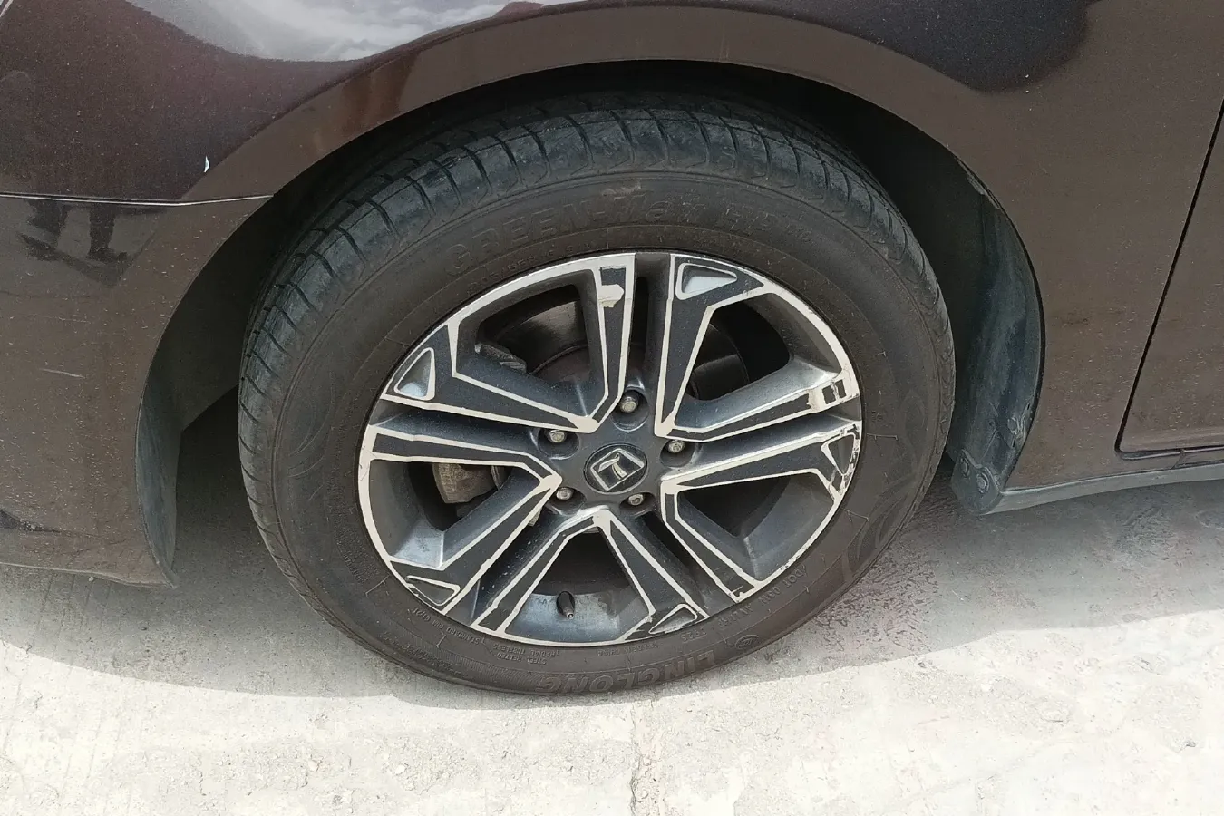 2015 Luxgen 5 1.8T 180HP L4 6AT,autocango,china used car exporter,china ev exporter,chinese used car exporter,chinese used ev exporter