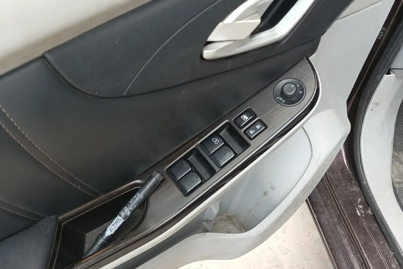 2015 Luxgen 5 1.8T 180HP L4 6AT,autocango,china used car exporter,china ev exporter,chinese used car exporter,chinese used ev exporter