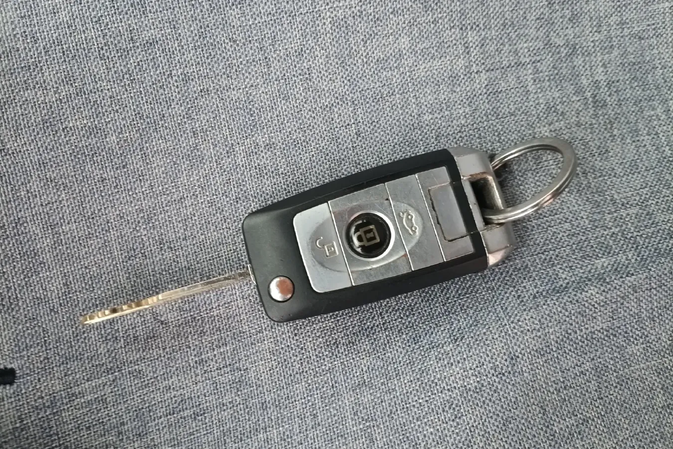 2012 ChangAn Alsvin V5 1.5L 114HP L4 5MT,autocango,china used car exporter,china ev exporter,chinese used car exporter,chinese used ev exporter