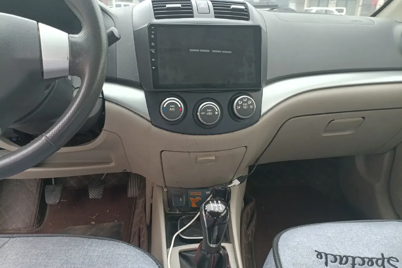 2012 ChangAn Alsvin V5 1.5L 114HP L4 5MT,autocango,china used car exporter,china ev exporter,chinese used car exporter,chinese used ev exporter