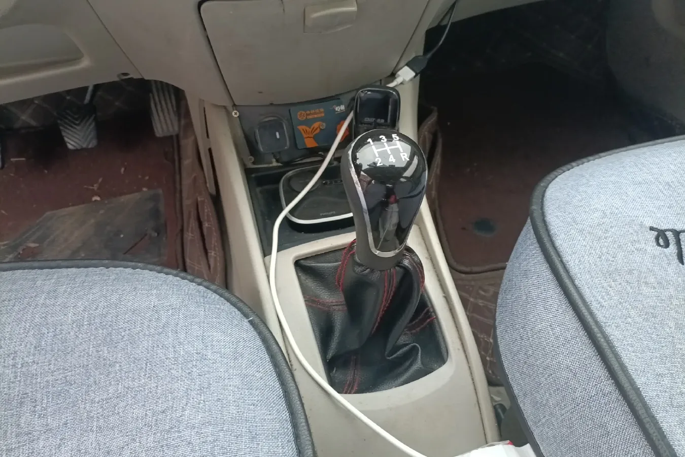 2012 ChangAn Alsvin V5 1.5L 114HP L4 5MT,autocango,china used car exporter,china ev exporter,chinese used car exporter,chinese used ev exporter