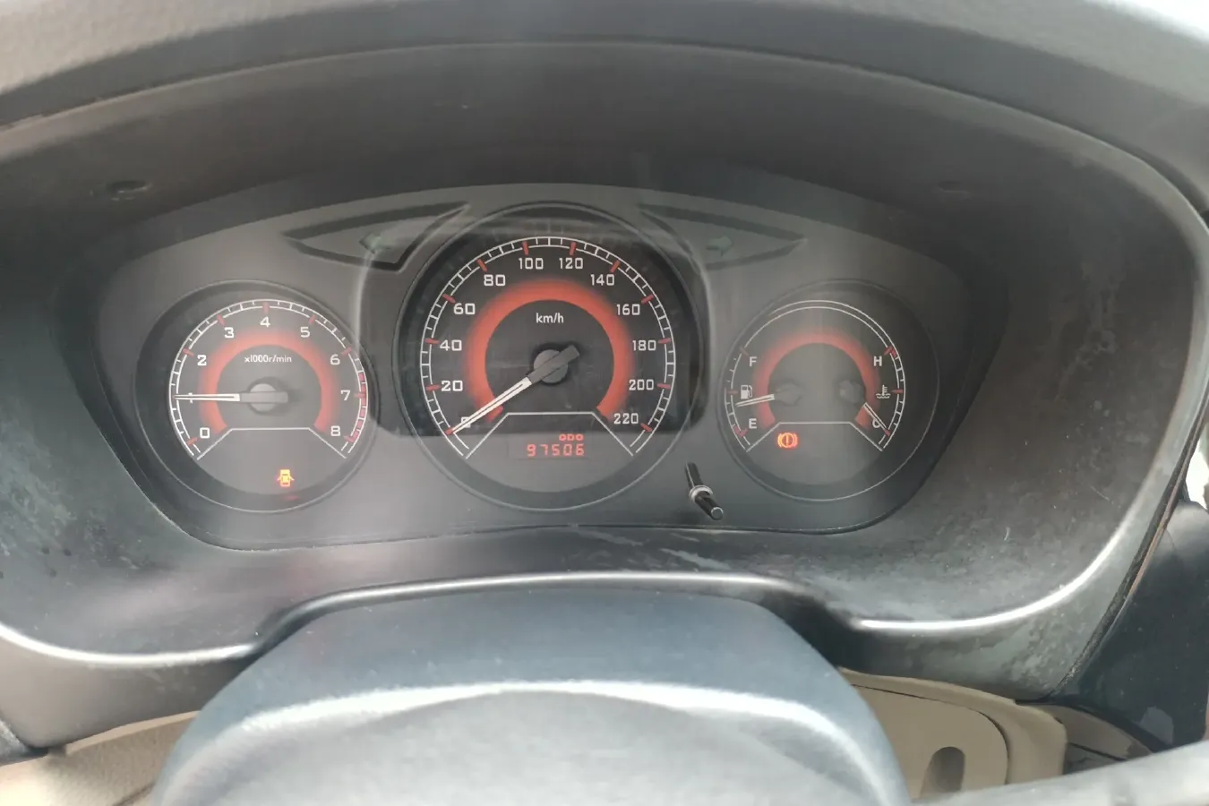 2012 Soueast V3 1.5L 120HP L4 5MT,autocango,china used car exporter,china ev exporter,chinese used car exporter,chinese used ev exporter