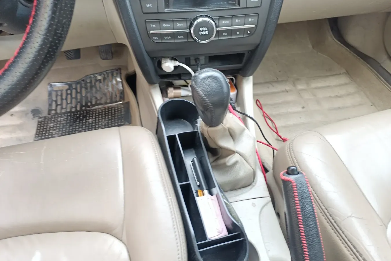 2012 Soueast V3 1.5L 120HP L4 5MT,autocango,china used car exporter,china ev exporter,chinese used car exporter,chinese used ev exporter