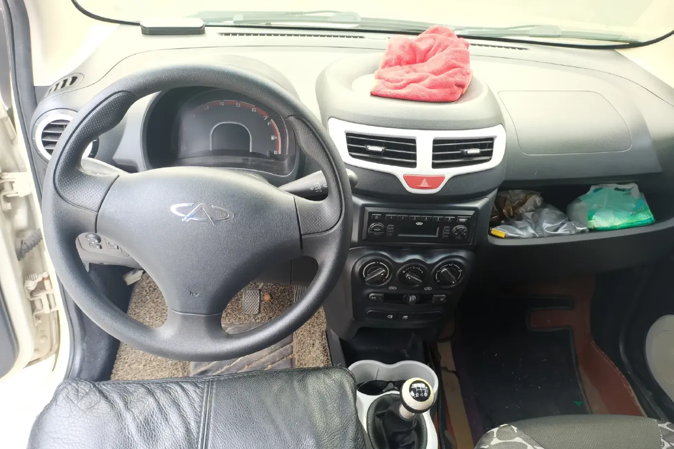 2013 Chery QQ 1.0L 69HP L3 5MT,autocango,china used car exporter,china ev exporter,chinese used car exporter,chinese used ev exporter