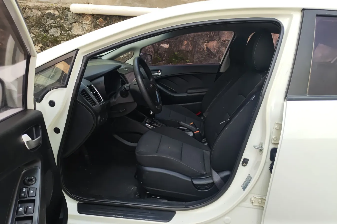 2016 Kia K3 1.6L 128HP L4 6AT,autocango,china used car exporter,china ev exporter,chinese used car exporter,chinese used ev exporter