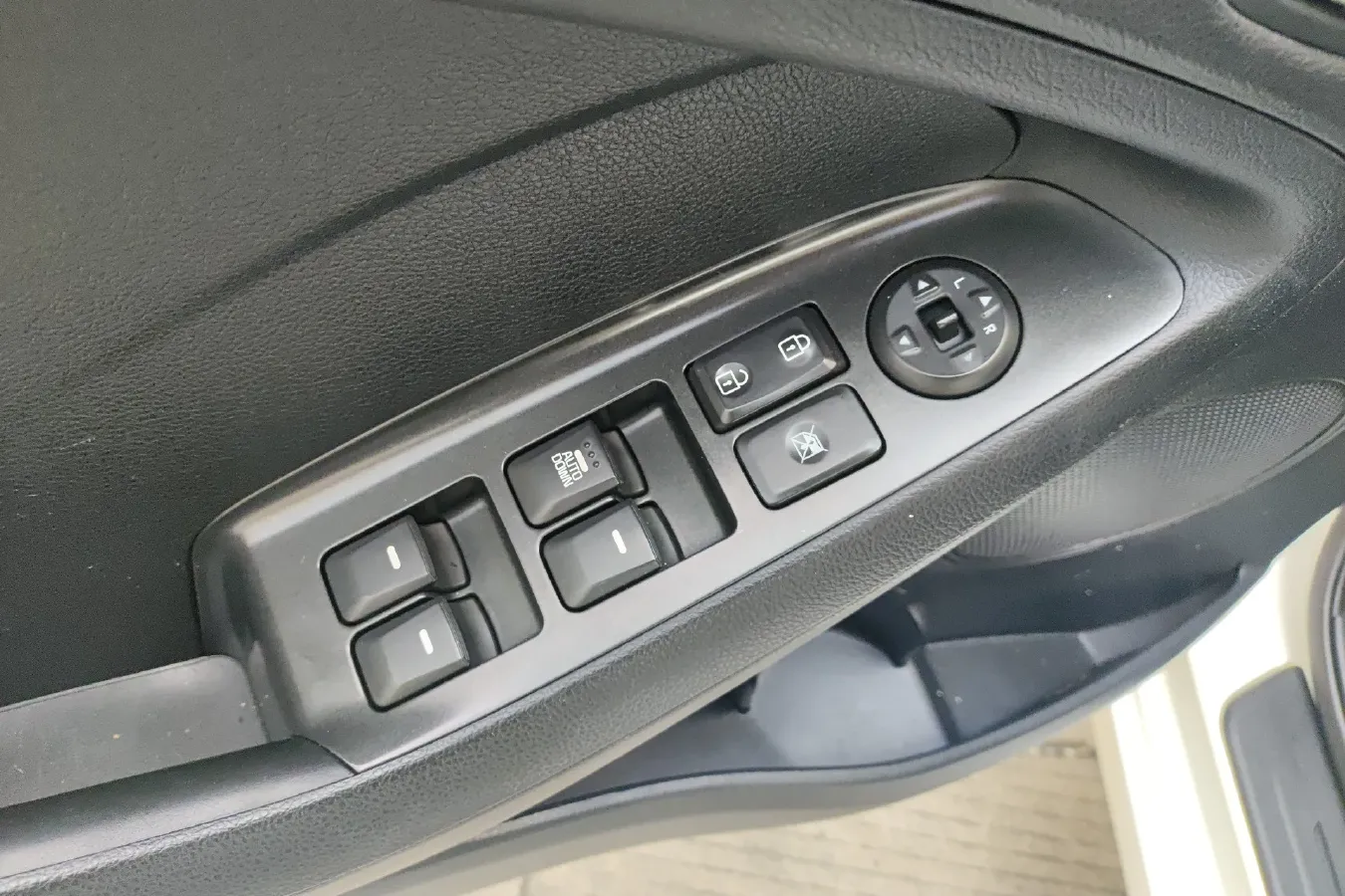 2016 Kia K3 1.6L 128HP L4 6AT,autocango,china used car exporter,china ev exporter,chinese used car exporter,chinese used ev exporter